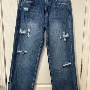 Women’s Wide Lag Blue Distressed Jeans